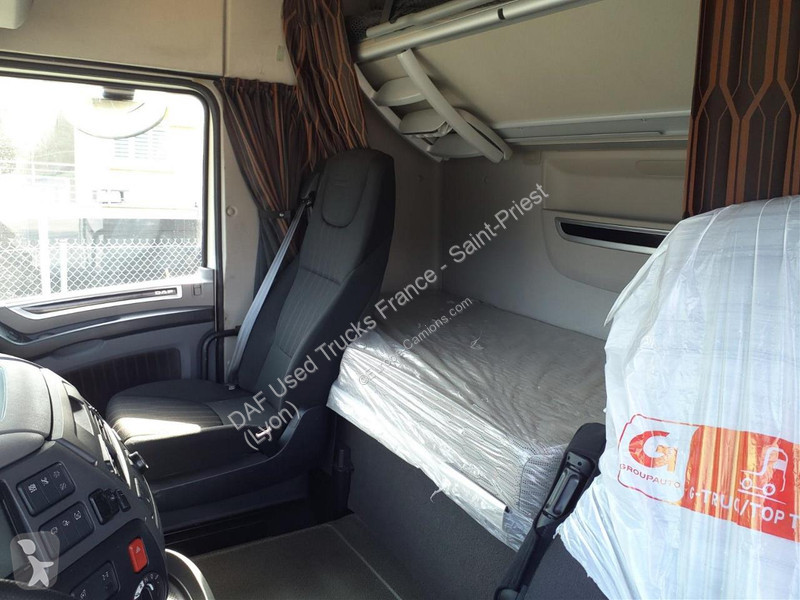 جرار DAF 530 FT 4X2