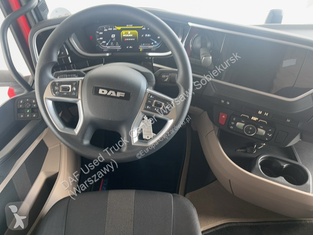 جرار DAF XG  FT 4X2