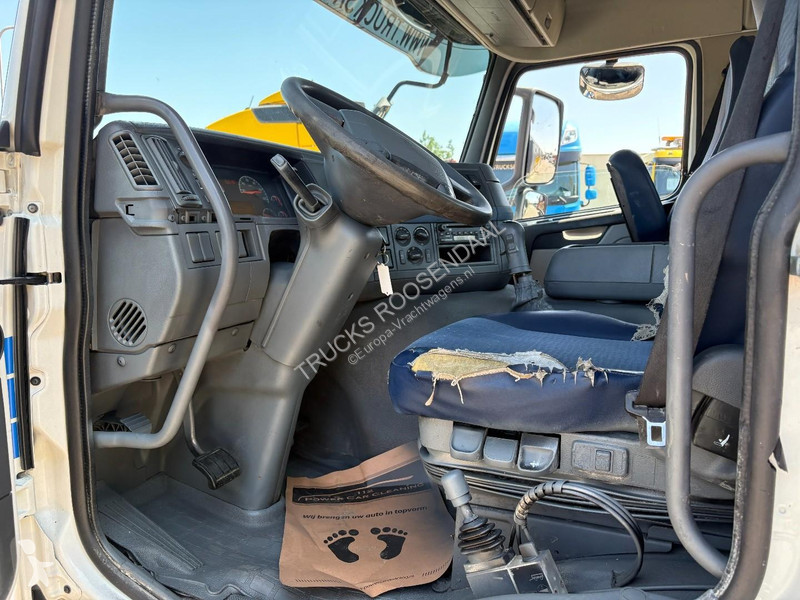 جرار Volvo 12480 + 6X4 + manual + spring +...