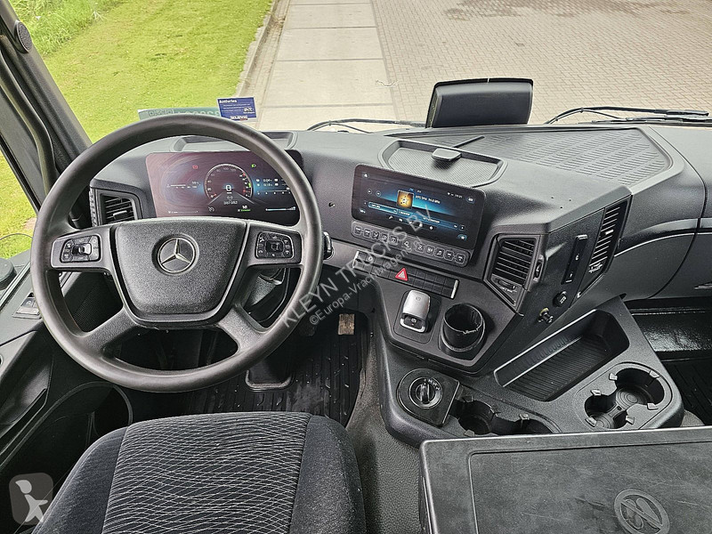 Влекач Mercedes ACTROS 2043 AS steel suspension