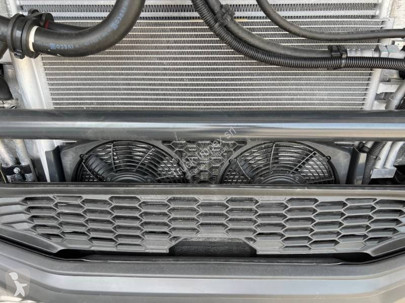 جرار Iveco
