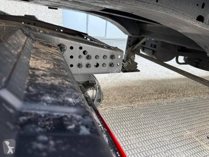 جرار Mercedes