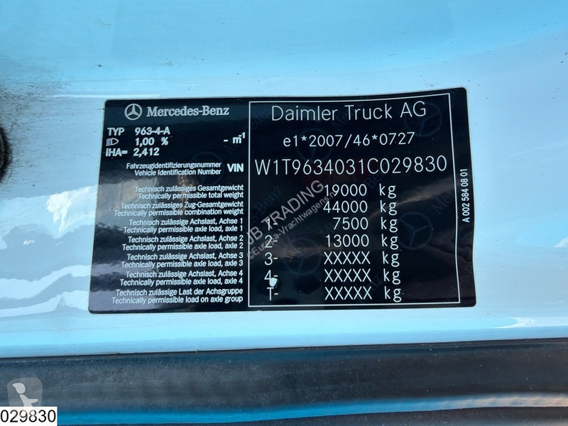 جرار Mercedes 1845 EURO 6d