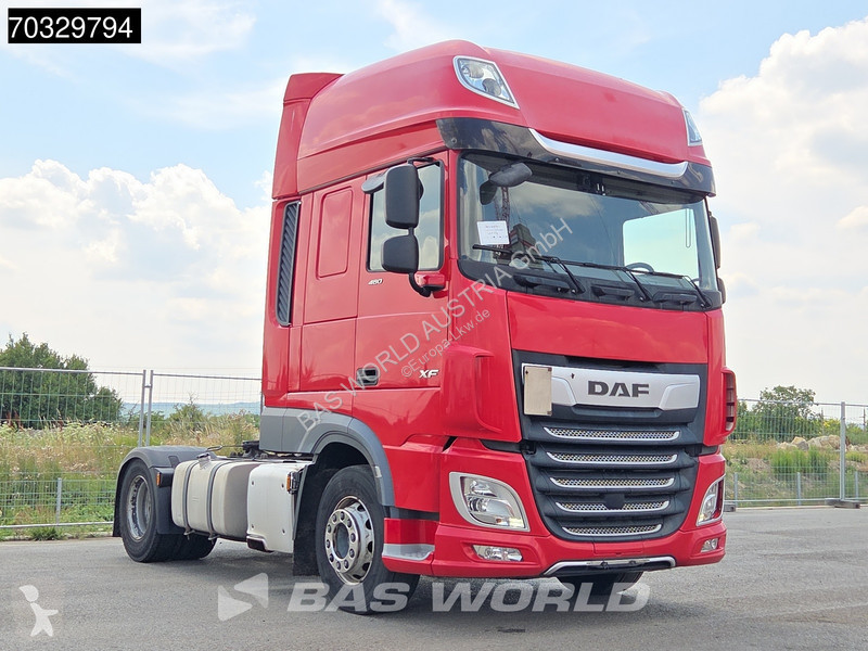 جرار DAF XF  4X2 SSC 2xTanks 1275L ACC