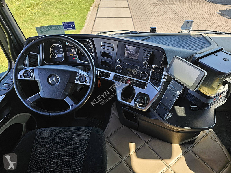 جرار Mercedes ACTROS 2540 6X2