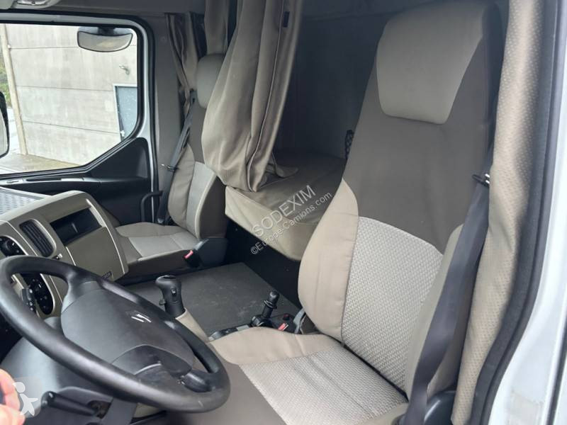 جرار Renault