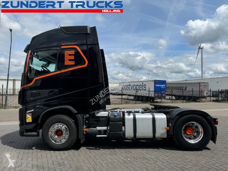 جرار Volvo 500 GLOBETROTTER, 2 TANKS, ALCOA