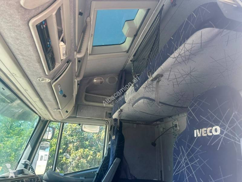 Iveco  tractor unit