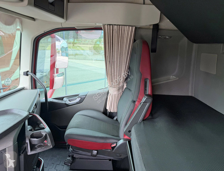 جرار Volvo 13500 I-PARK COOL FULL ADR (ALL...