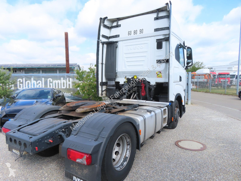 جرار Iveco S-Way 510 FZ.100