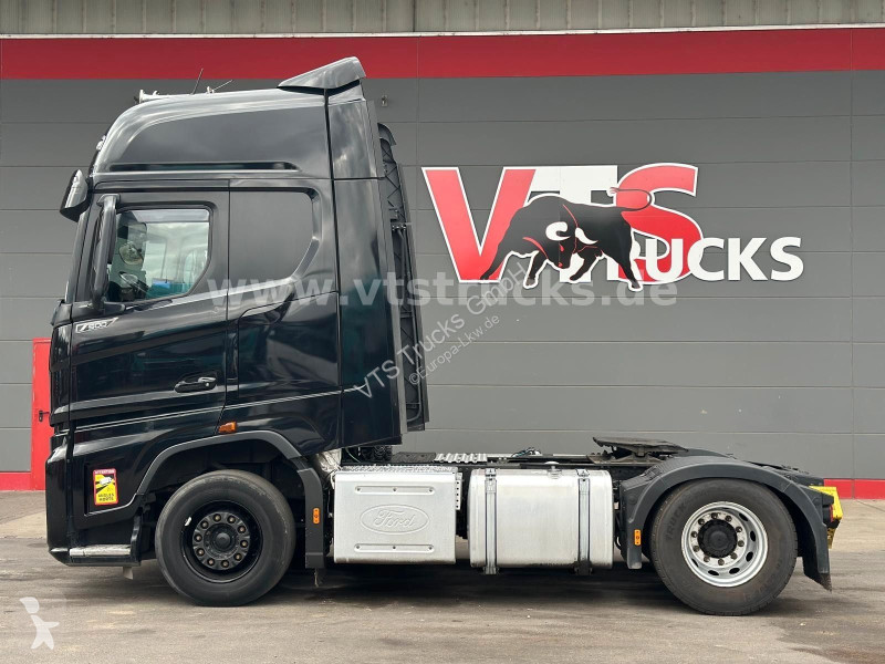 جرار Ford 500 4x2 Blatt-/Luft, Euro6e
