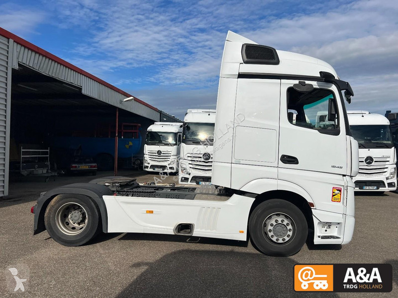جرار Mercedes ACTROS 1845