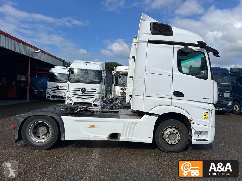 جرار Mercedes ACTROS 1845