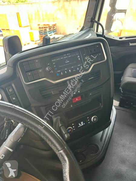 جرار Iveco