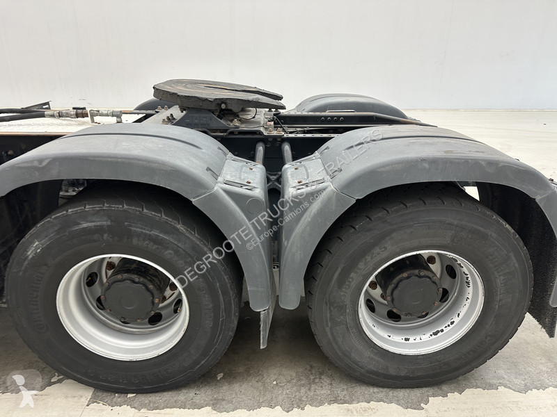جرار MAN 33.460 - 6x4