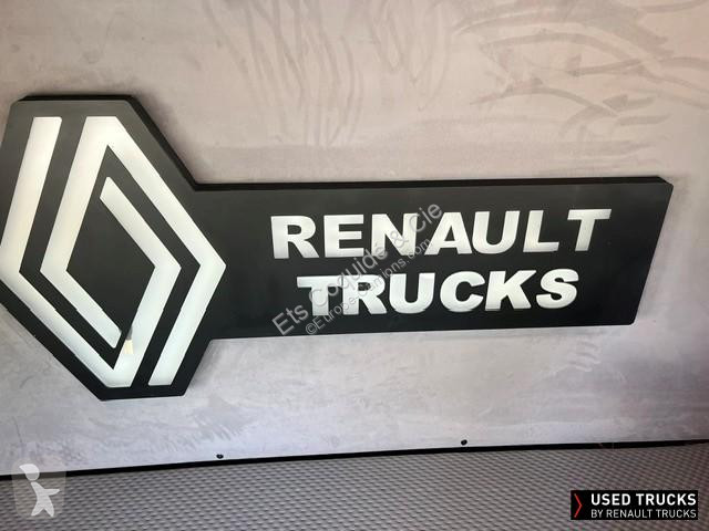 جرار Renault