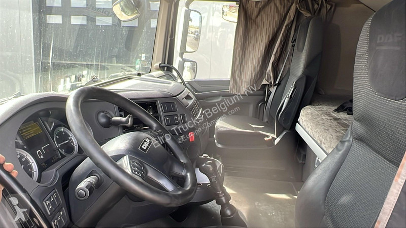 جرار DAF (BOITE MANUELLE / MANUAL GEARBOX)