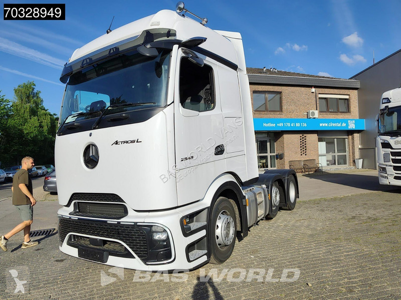 Traktor Mercedes L 2548 4X2 RHD Roofdamage!...