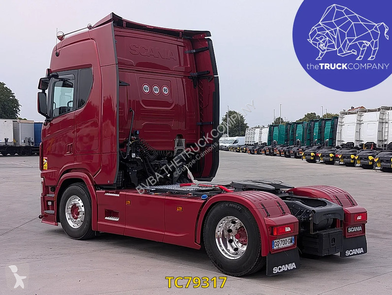 جرار Scania 500