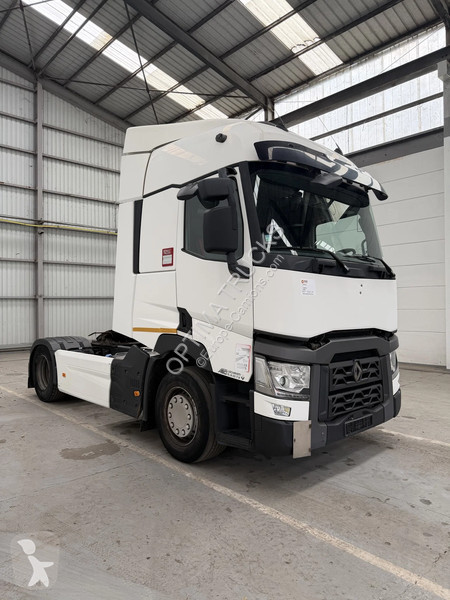 جرار Renault T460