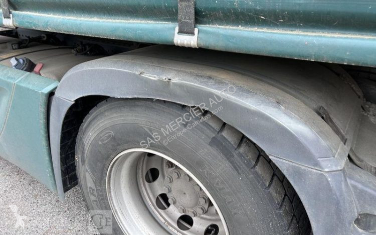 Cabeza tractora Mercedes