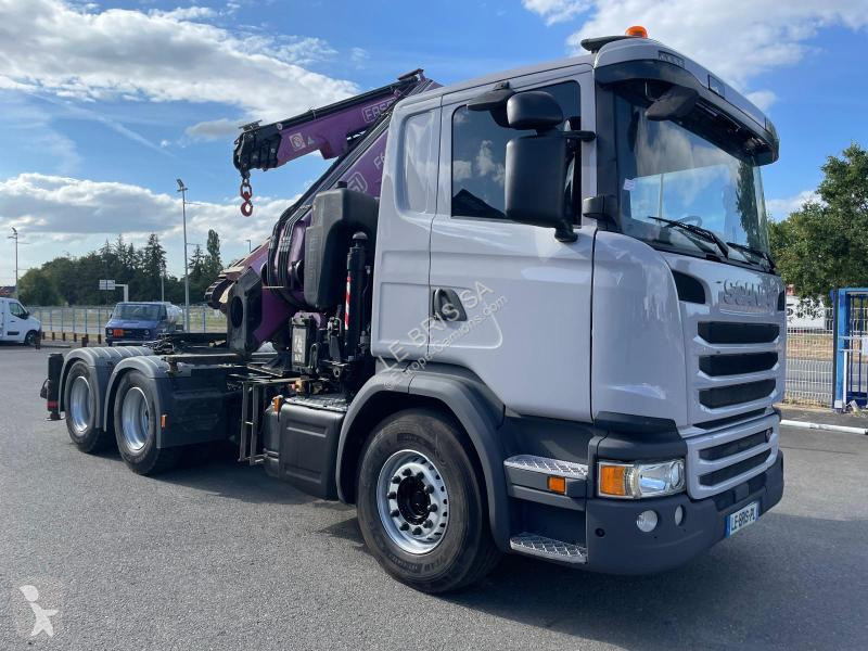 جرار Scania 490