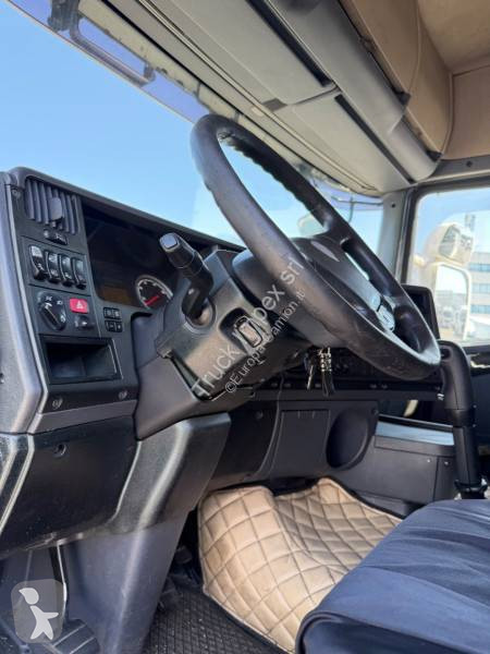 جرار Scania
