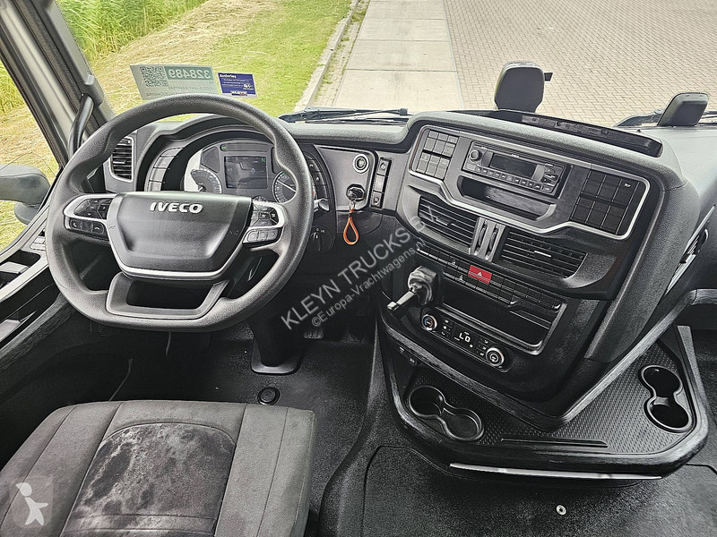 جرار Iveco AS440S49