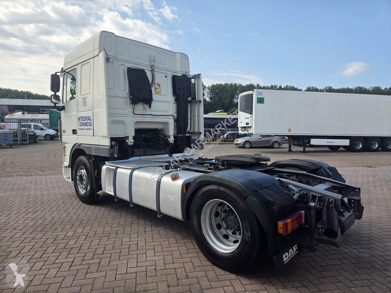 جرار DAF 105460 EURO 5 MANUAL GEARBOX