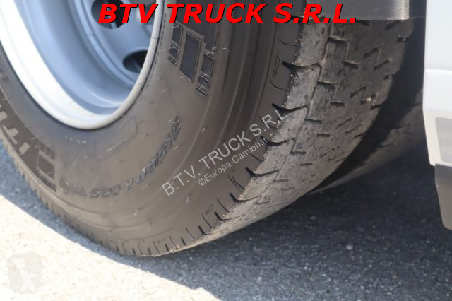 جرار Volvo FH