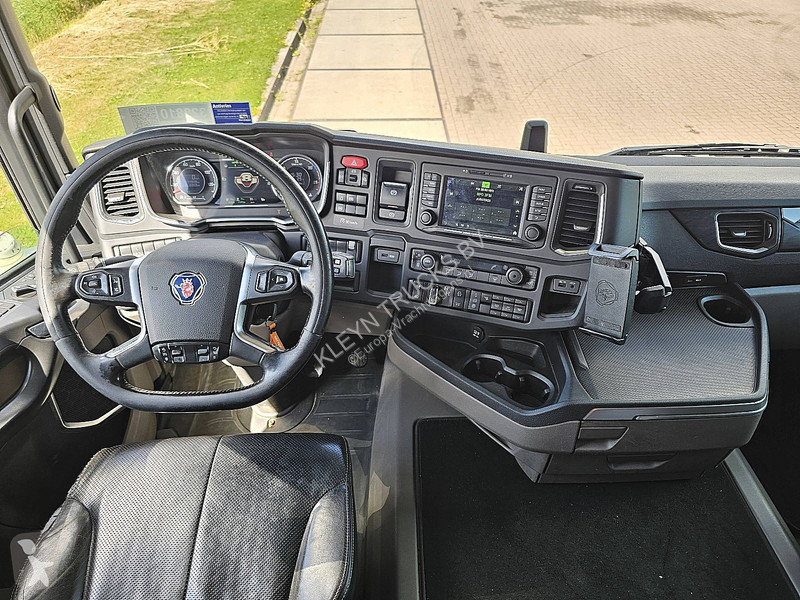 جرار Scania 580 V8 6X4 80 TON ETAD
