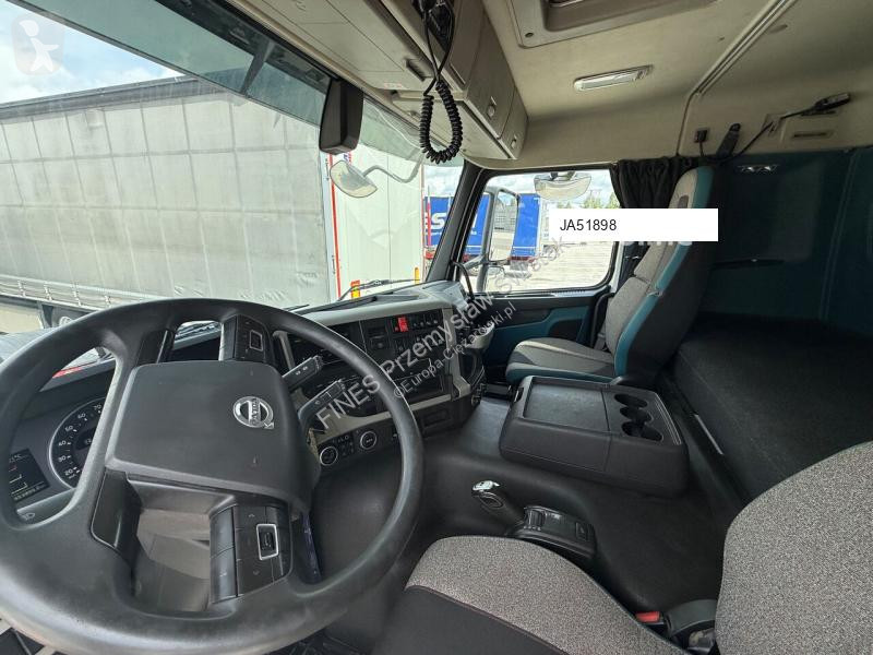 جرار Volvo FM 430