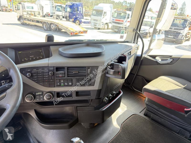 جرار Volvo FH13