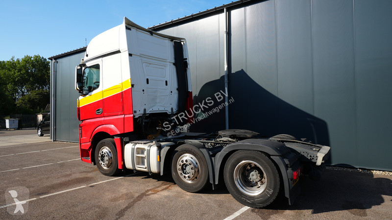 Trattore Stradale Mercedes 2544 6x2 tractor unit