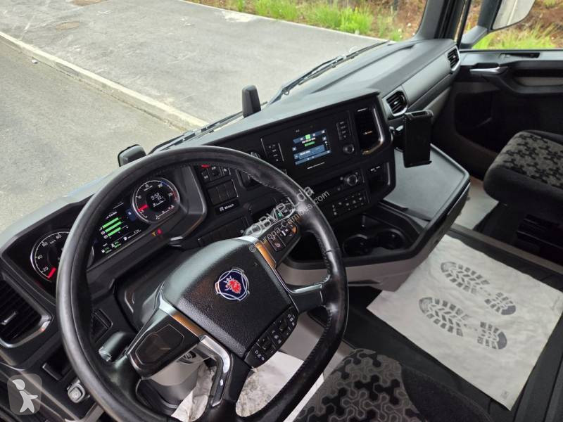 جرار Scania
