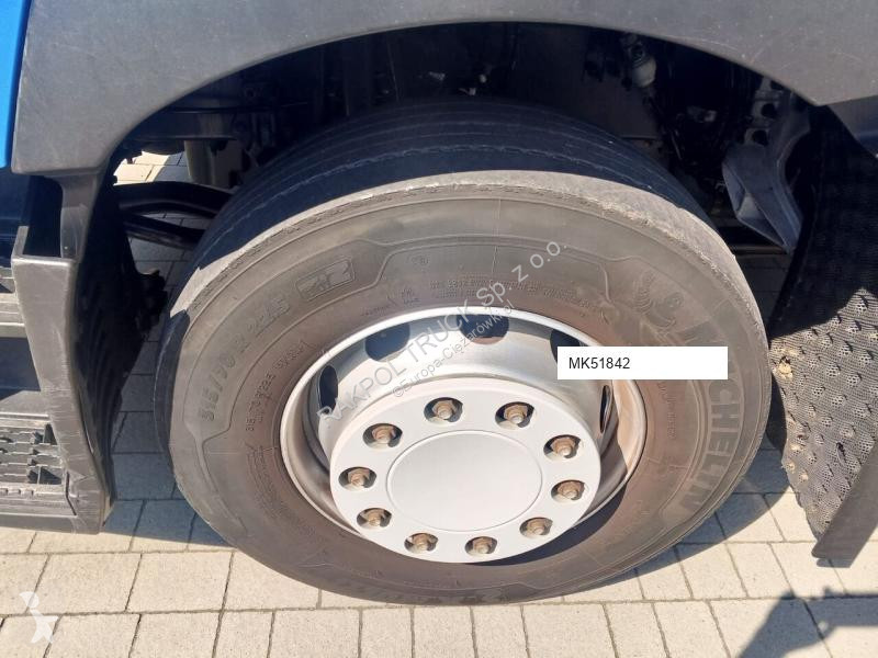 جرار Renault T460