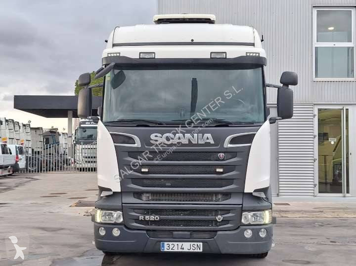 جرار Scania