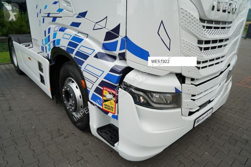 Влекач Iveco S 530