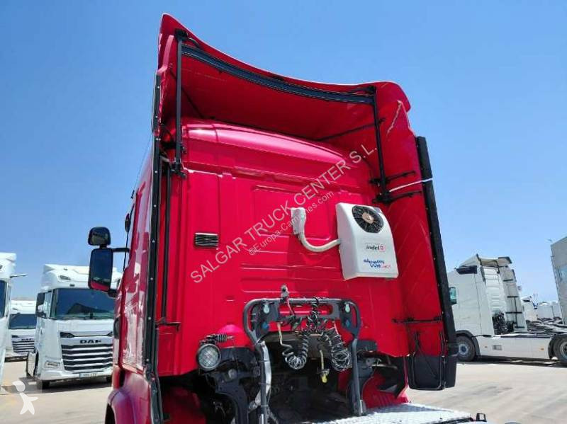 جرار Scania