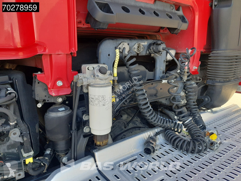 جرار DAF 530 4X2 Engine problem! Missing parts...