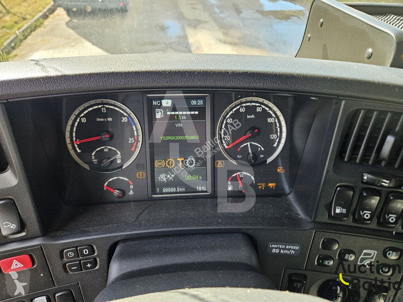 جرار Scania 480