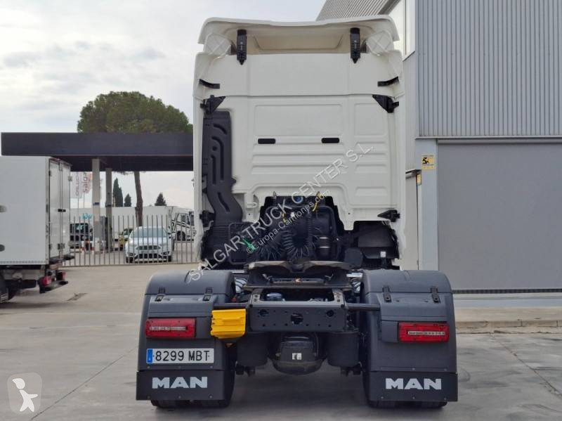 جرار MAN