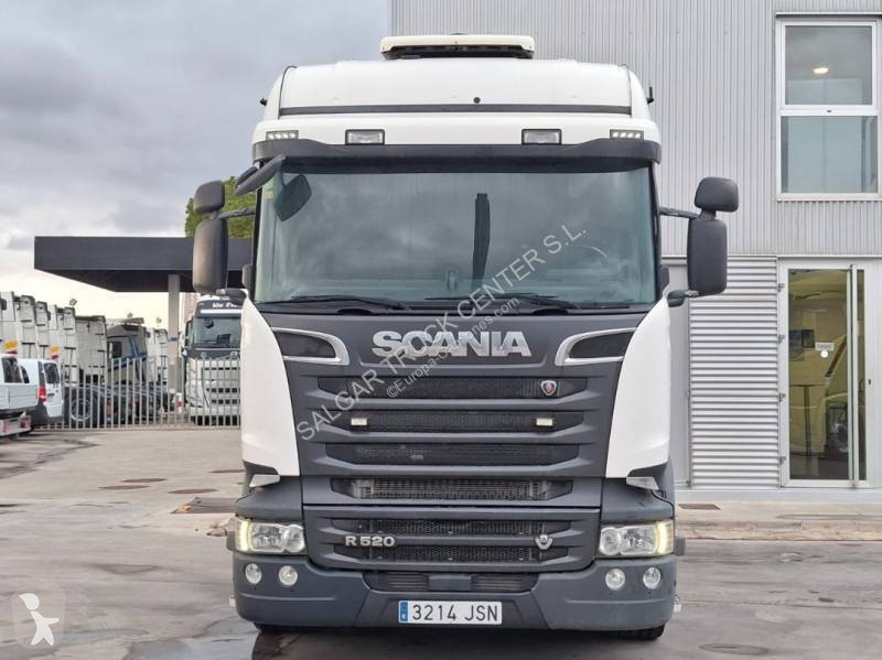 جرار Scania
