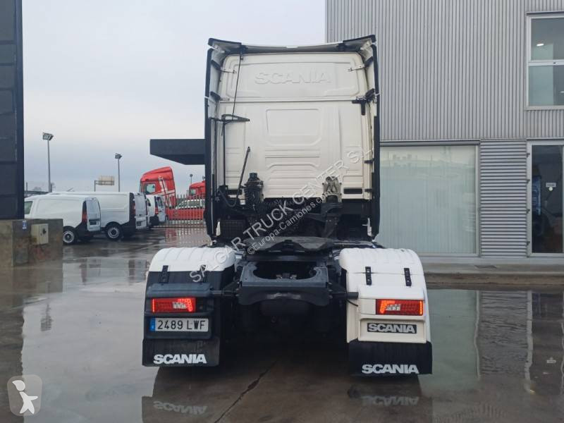 جرار Scania