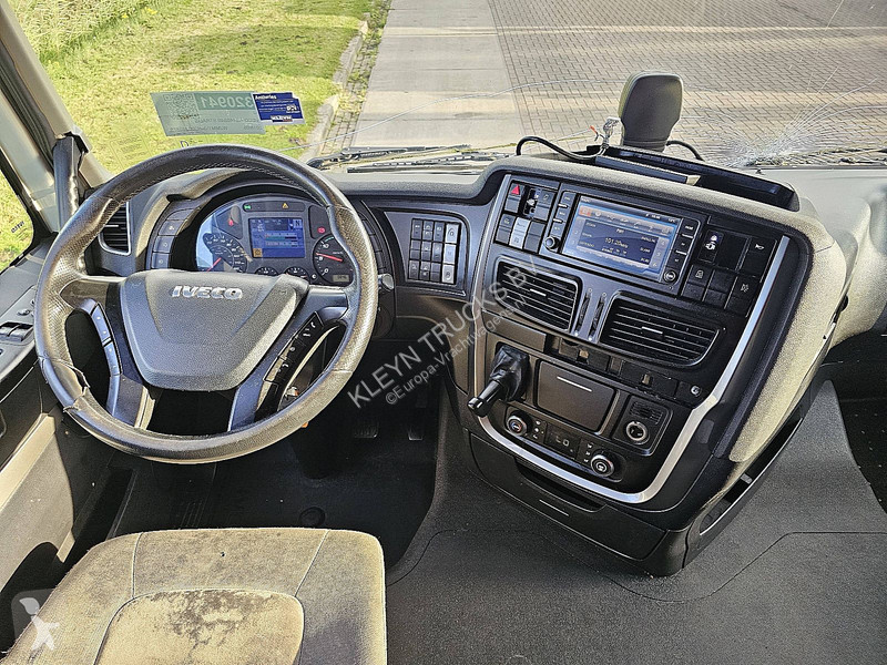 Тягач Iveco AS440S40 STRALIS LNG