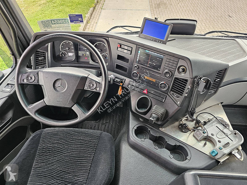 جرار Mercedes ANTOS 1840 SHORT CAB XENON 264T
