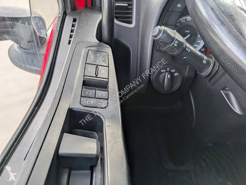 جرار Iveco