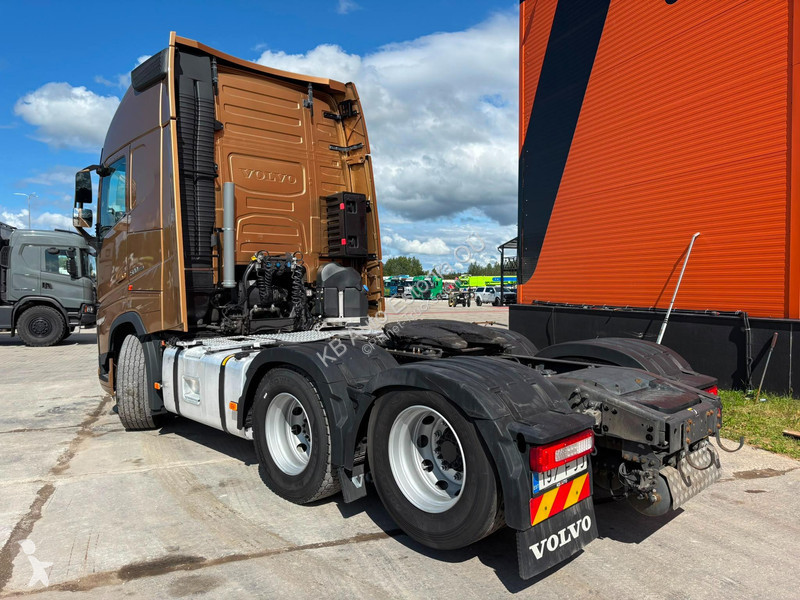 جرار Volvo 500 6x2 GLOBE XL / HYDRAULICS /...