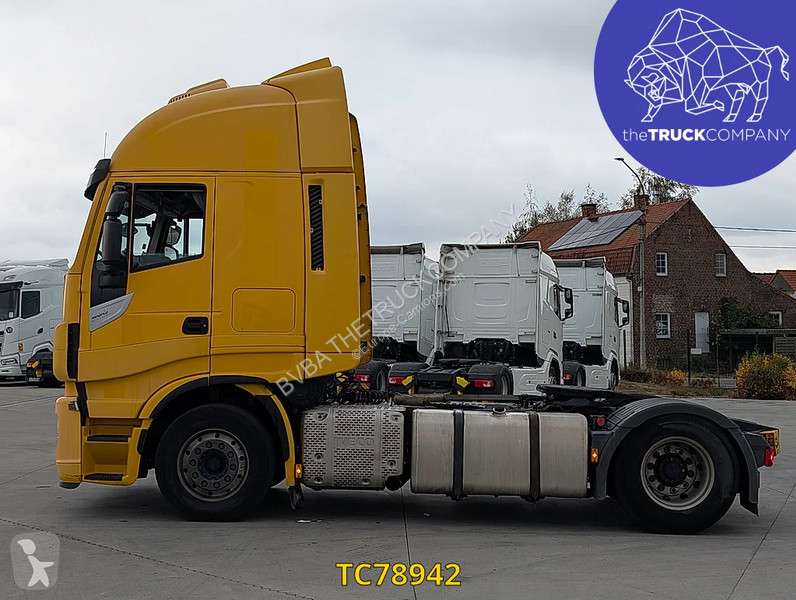 Tracteur Iveco 440 S48