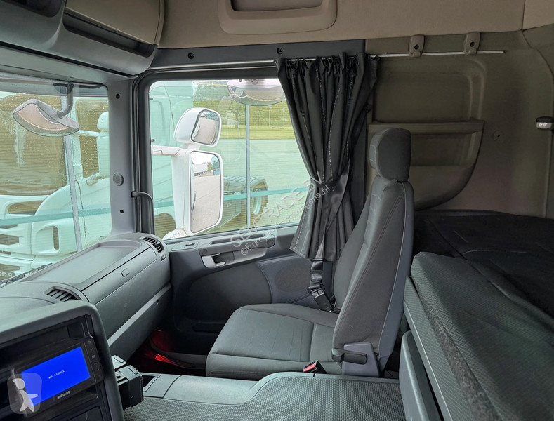 Tracteur Scania P370 EURO 6 AIRCO SPOILERS...